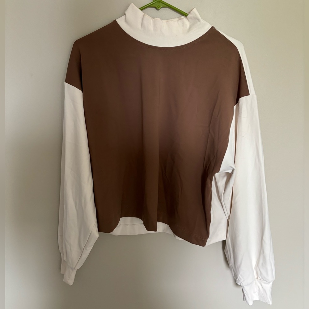Athleta mock neck top
